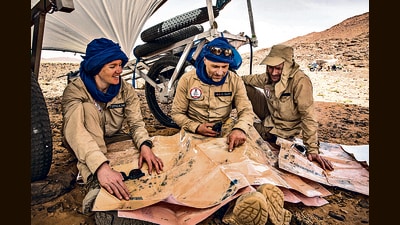 Climatonauts in the Nafud desert in Saudi Arabia, where temperatures reached 45 degrees Celsius and water was limited. (Human Adaptation Institute / Lucas Santucci) Climatonauts in the Nafud desert in Saudi Arabia, where temperatures reached 45 degrees Celsius and water was limited. (Human Adaptation Institute / Lucas Santucci)