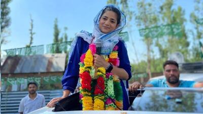 PDP’s Anantnag Lok Sabha candidate Mehbooba Mufti’s daughter Iltija during a campaign rally. (Source: X) PDP’s Anantnag Lok Sabha candidate Mehbooba Mufti’s daughter Iltija during a campaign rally. (Source: X)
