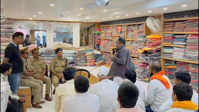 The Atta Market Association says it has written multiple times to the Noida authority and fire department to install fire hydrants in the market. (HT Photo) The Atta Market Association says it has written multiple times to the Noida authority and fire department to install fire hydrants in the market. (HT Photo)
