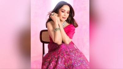 With the help of make-up artist Billy Manik, Madhuri got decked up in shimmering pink eyeshadow, smudged eyeliner, mascaraed lashes, defined brows, blushed cheeks, contoured cheekbones, luminous highlighter and a shade of pink lipstick. (Instagram/@madhuridixitnene) With the help of make-up artist Billy Manik, Madhuri got decked up in shimmering pink eyeshadow, smudged eyeliner, mascaraed lashes, defined brows, blushed cheeks, contoured cheekbones, luminous highlighter and a shade of pink lipstick. (Instagram/@madhuridixitnene)