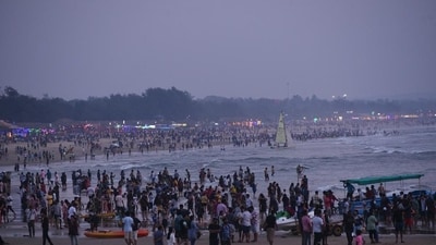 Goa summer rush: Tourists pack beaches to beat heatwave before monsoon shutdown (File Photo) Goa summer rush: Tourists pack beaches to beat heatwave before monsoon shutdown (File Photo)