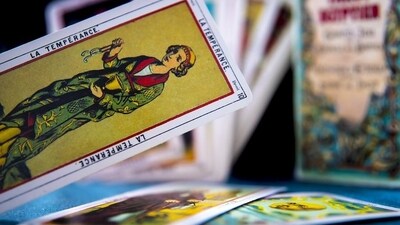 Read on to find out your Tarot reading for the coming week. (Unsplash)