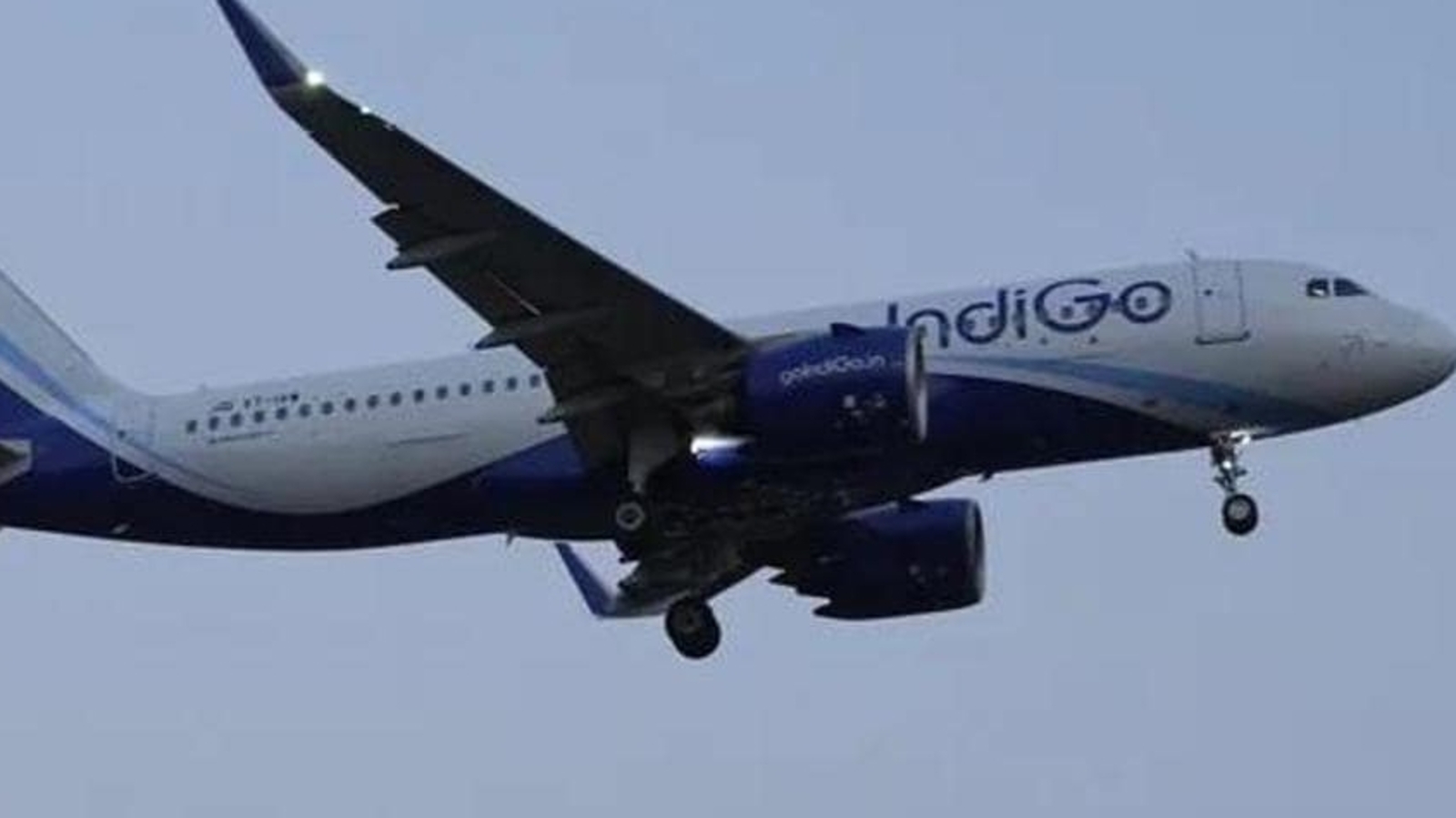 Afternoon briefing: Man held for trying to open flight door; 900 selected in Telangana for Israel jobs, and more - Vimarsana News