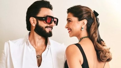 How to shimmer like Bollywood stars? Skincare expert shares tips (File Photo) How to shimmer like Bollywood stars? Skincare expert shares tips (File Photo)