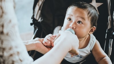 FSSAI prohibits commercialization of mother's milk in country (Unsplash) FSSAI prohibits commercialization of mother's milk in country (Unsplash)