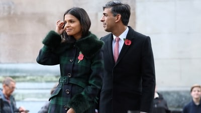 Britain's Prime Minister Rishi Sunak and his wife Akshata Murty (Reuters/File)
