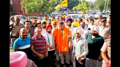 Congress candidate from Chandigarh Manish Tewari during his foot march in Chandigarh. (HT Photo) Congress candidate from Chandigarh Manish Tewari during his foot march in Chandigarh. (HT Photo)