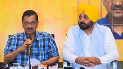 Delhi chief minister and AAP convener Arvind Kejriwal and Punjab CM Bhagwant Mann during a press conference in Bathinda on Monday. (PTI) Delhi chief minister and AAP convener Arvind Kejriwal and Punjab CM Bhagwant Mann during a press conference in Bathinda on Monday. (PTI)