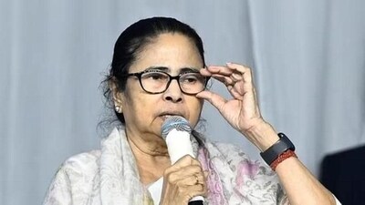West Bengal chief minister and TMC supremo Mamata Banerjee said she will not be able to attend the June 1 INDIA bloc meeting. (Samir Jana/HT Photo) West Bengal chief minister and TMC supremo Mamata Banerjee said she will not be able to attend the June 1 INDIA bloc meeting. (Samir Jana/HT Photo)