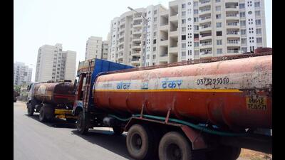 Many parts of the city including Bharti Vidyapeeth, Katraj, Sahakarnagar and Singhgad Road will face water cuts on Friday, May 24.  (REPRESENTATIVE PIC)