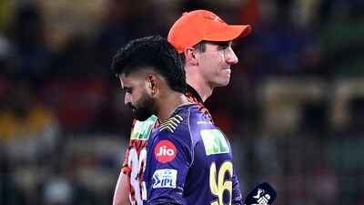 Kolkata Knight Riders' captain Shreyas Iyer (L) walks past his Sunrisers Hyderabad's counterpart Pat Cummins after the toss. (AFP) Kolkata Knight Riders' captain Shreyas Iyer (L) walks past his Sunrisers Hyderabad's counterpart Pat Cummins after the toss. (AFP)