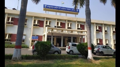 This comes after the Indian Meteorological Department (IMD) on Monday issued a “red alert” in most parts of the state till Wednesday. (HT Photo) This comes after the Indian Meteorological Department (IMD) on Monday issued a “red alert” in most parts of the state till Wednesday. (HT Photo)