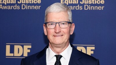 Tim Cook attends the Legal Defense Fund's 36th National Equal Justice Awards Dinner at The Glasshouse in New York City. (AFP) Tim Cook attends the Legal Defense Fund's 36th National Equal Justice Awards Dinner at The Glasshouse in New York City. (AFP)