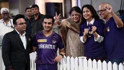 Bollywood actress Juhi Chawla (2R) along with her husband Jay Mehta, poses next to Jay Shah (L), secretary of the Board of Control for Cricket in India (BCCI) and Kolkata Knight Riders' team mentor Gautam Gambhir (C) at the end of the Indian Premier League (IPL) Twenty20 final cricket match. (AFP) Bollywood actress Juhi Chawla (2R) along with her husband Jay Mehta, poses next to Jay Shah (L), secretary of the Board of Control for Cricket in India (BCCI) and Kolkata Knight Riders' team mentor Gautam Gambhir (C) at the end of the Indian Premier League (IPL) Twenty20 final cricket match. (AFP)