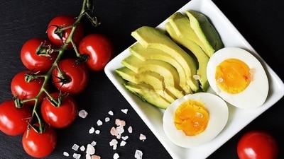 1. Ketosis and brain function: When the body is deprived of carbohydrates, it enters a metabolic state called ketosis, where it starts to burn fat as a primary fuel source. This process produces ketone bodies, which can be used by the brain as an alternative energy source. However, the brain still requires a certain amount of glucose (from carbohydrates) for optimal function. (Pixabay) 1. Ketosis and brain function: When the body is deprived of carbohydrates, it enters a metabolic state called ketosis, where it starts to burn fat as a primary fuel source. This process produces ketone bodies, which can be used by the brain as an alternative energy source. However, the brain still requires a certain amount of glucose (from carbohydrates) for optimal function. (Pixabay)