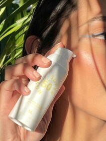 Opt for a sunscreen that goes with your skin type (Pexels)