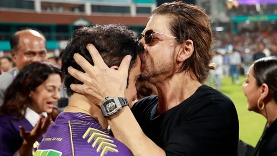 Gautam Gambhir and Shah Rukh Khan after KKR's third IPL title. (IPL-BCCI)