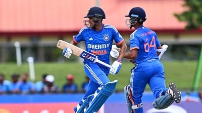 India's Yashasvi Jaiswal (R) and Shubman Gill (L) (AFP) India's Yashasvi Jaiswal (R) and Shubman Gill (L) (AFP)