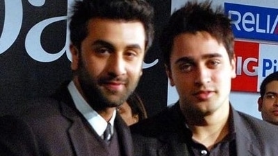Imran Khan with Ranbir Kapoor at a film premiere. Imran Khan with Ranbir Kapoor at a film premiere.