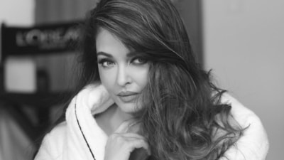 Aishwarya Rai made her 21st appearance at the prestigious 77th Cannes Film Festival this year. Aishwarya Rai made her 21st appearance at the prestigious 77th Cannes Film Festival this year.