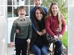 Kate Middleton with her three kids=