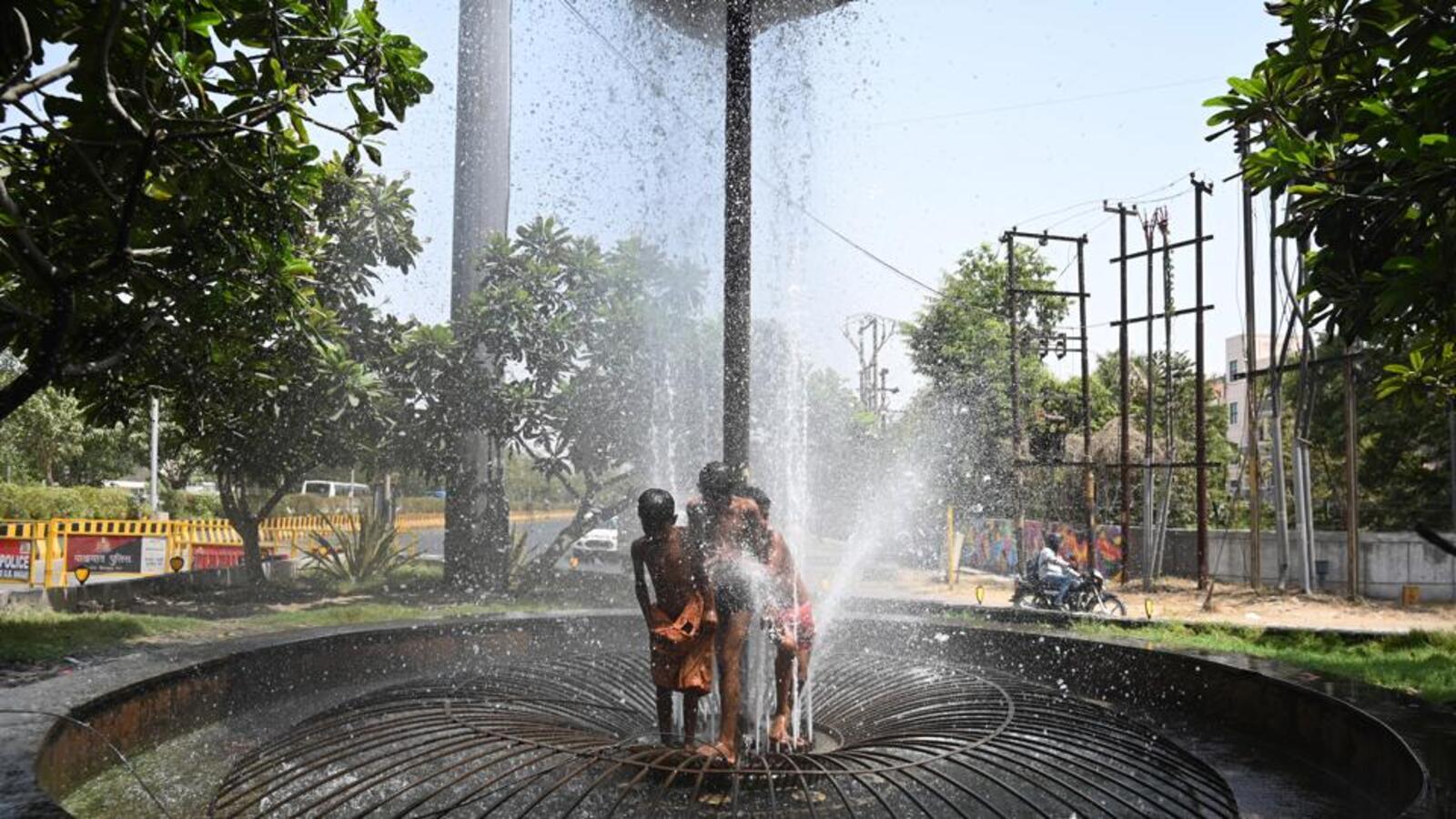 Temperature in North India remains high; drizzle in some parts - Vimarsana News