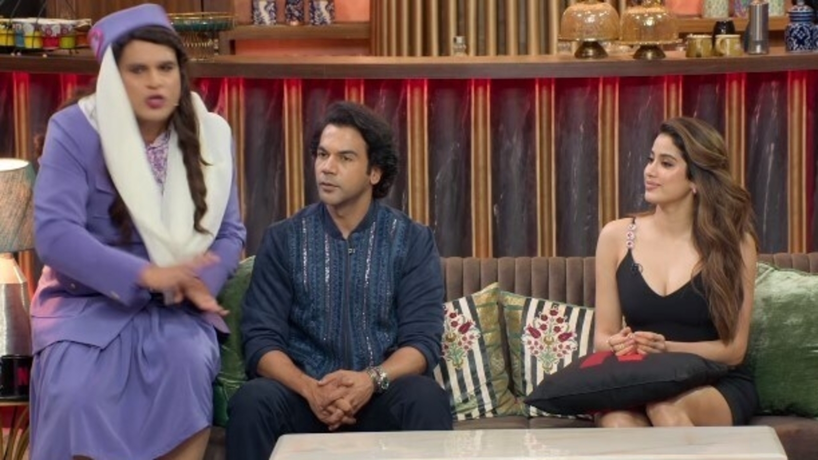 Kapil Sharma teases Janhvi Kapoor about her boyfriend: 'Aap jis Shikhar par hain…' | Bollywood - Vimarsana News