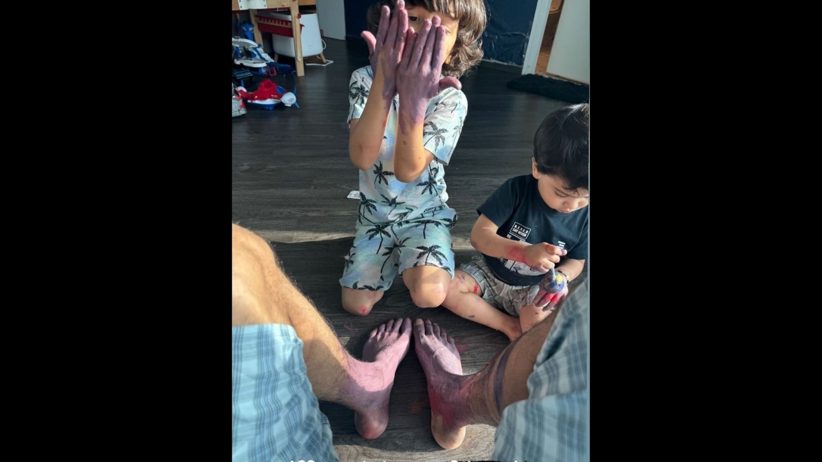 Krunal Pandya's Instagram photo features Hardik Pandya's son: 'Leg day of a different kind' | Trending - Vimarsana News