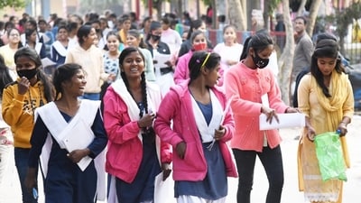 Bihar schools and coaching centres are to remain closed till June 8 amid severe heatwave conditions. Chief Minister's Office described the situation as a calamity due to the scorching heat. (Santosh Kumar ) Bihar schools and coaching centres are to remain closed till June 8 amid severe heatwave conditions. Chief Minister's Office described the situation as a calamity due to the scorching heat. (Santosh Kumar )