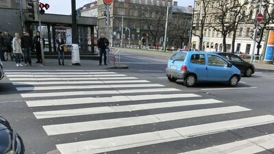 Woman killed after being struck by 2 vehicles in Bronx hit-and-run (Pixabay - representational image) Woman killed after being struck by 2 vehicles in Bronx hit-and-run (Pixabay - representational image)