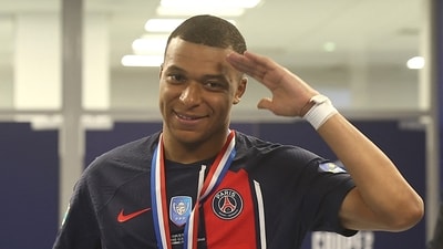Kylian Mbappe gestures in the tunnel after playing his final match for Paris Saint-Germain. (AFP) Kylian Mbappe gestures in the tunnel after playing his final match for Paris Saint-Germain. (AFP)
