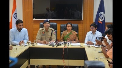 Mohali senior superintendent of police Sandeep Kumar Garg and district electoral officer-cum-deputy commissioner Aashika Jain briefing the media in Mohali on Tuesday. (HT Photo) Mohali senior superintendent of police Sandeep Kumar Garg and district electoral officer-cum-deputy commissioner Aashika Jain briefing the media in Mohali on Tuesday. (HT Photo)