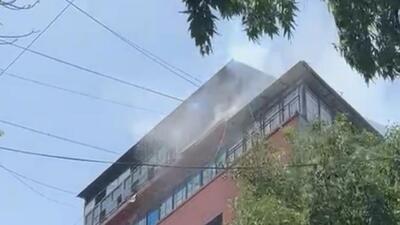 The PMC was carrying out its anti-encroachment drive at Karan Sohel building when the fire broke out at the rooftop office of that building on W (HT PHOTO)