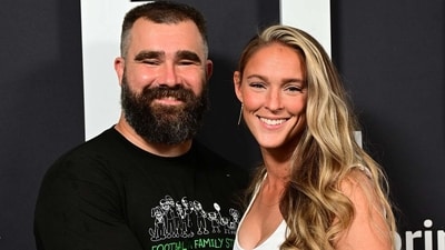 New Jersey mayor apologised to Jason and Kylie Kelce after they had to confront an angry fan who insisted on taking a selfie as they were out and about on a low-key date night New Jersey mayor apologised to Jason and Kylie Kelce after they had to confront an angry fan who insisted on taking a selfie as they were out and about on a low-key date night
