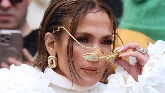 Jennifer Lopez flaunts her gold Schiaparelli sunglasses (Instagram)