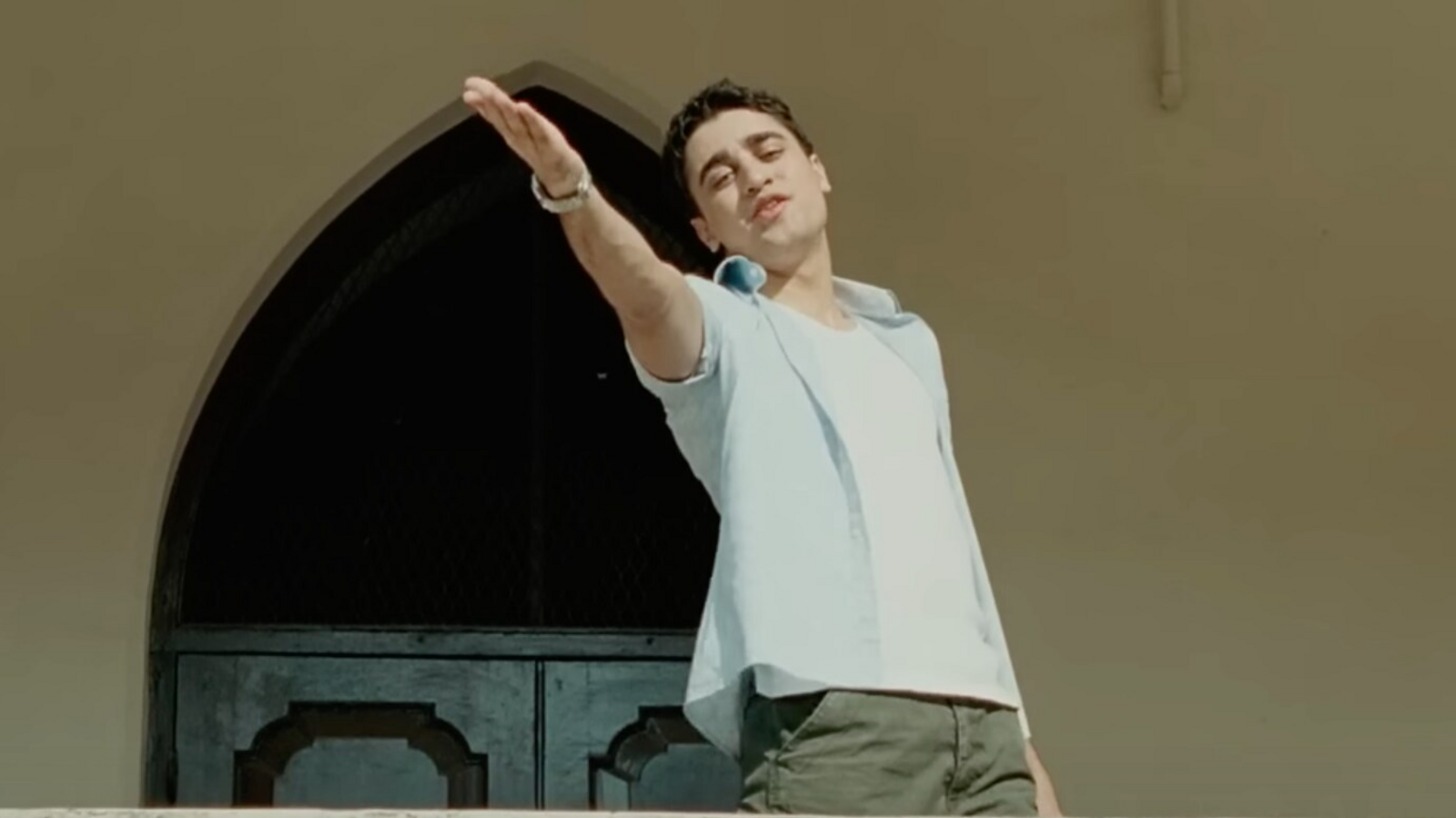 Aamir Khan Productions 'proudly launch' Imran Khan, but it's not what you think. Watch | Bollywood - Vimarsana News