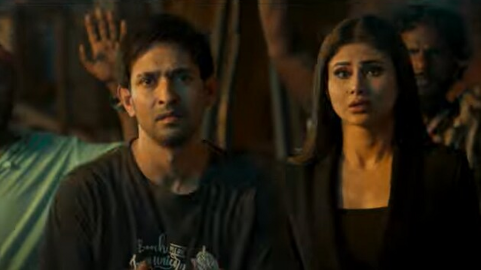 Blackout trailer: Vikrant Massey, Mouni Roy's dark comedy is all about chaos. Watch - Vimarsana News