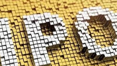 Hero FinCorp IPO: Hero MotoCorp owns around 40 per cent stake in Hero Fincorp while promoters Munjal family hold around 35-39 per cent. Hero FinCorp IPO: Hero MotoCorp owns around 40 per cent stake in Hero Fincorp while promoters Munjal family hold around 35-39 per cent.