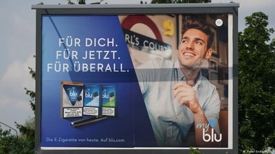 A billboard advertising vaping devices in Germany reads: For you, for now, for anywhere. (Peter Endig/IMAGO) A billboard advertising vaping devices in Germany reads: For you, for now, for anywhere. (Peter Endig/IMAGO)