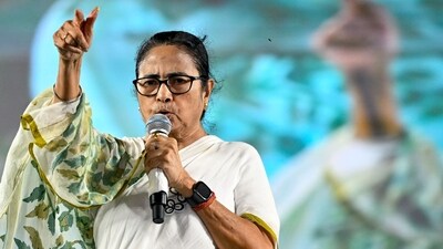 Mamata Banerjee, Chief Minister of India's West Bengal state and Trinamool Congress (TMC) party leader addresses her supporters during an election campaign meeting. (AFP) Mamata Banerjee, Chief Minister of India's West Bengal state and Trinamool Congress (TMC) party leader addresses her supporters during an election campaign meeting. (AFP)