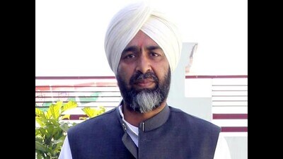 Manpreet’s bitter relations with the BJP’s district president Sarup Chand Singla are said to be one of the reasons why the former finance minister stayed away from campaigning for BJP candidate Parampal Kaur Sidhu.