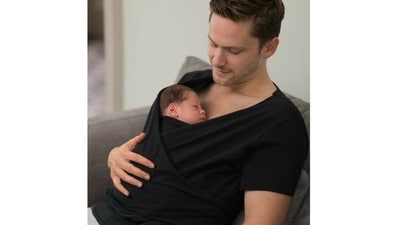 Kangaroo care in Neonatal Intensive Care Unit: Vital tips to skin-to-skin care your premature infant in NICU (File Photo) Kangaroo care in Neonatal Intensive Care Unit: Vital tips to skin-to-skin care your premature infant in NICU (File Photo)