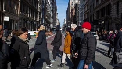 Shoppers and pedestrians on Broadway in the Soho neighborhood of New York, US. (Bloomberg)