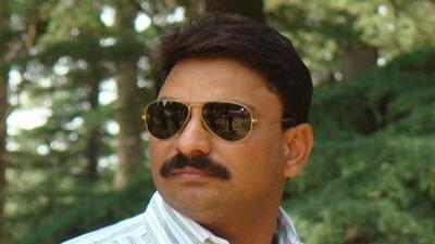 The Sassoon General Hospital probe conducted by three-member panel set up by the medical education department has found that Dr Ajay Taware (in pic) visited the hospital while on leave. (HT) The Sassoon General Hospital probe conducted by three-member panel set up by the medical education department has found that Dr Ajay Taware (in pic) visited the hospital while on leave. (HT)