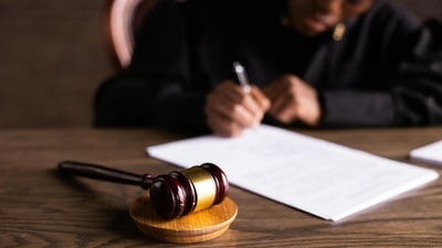The man who appeared in his court hearing online while driving a car with a suspended licence spent two days in custody. (Representative image) The man who appeared in his court hearing online while driving a car with a suspended licence spent two days in custody. (Representative image)