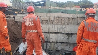 NDRF personnel at the site NDRF personnel at the site