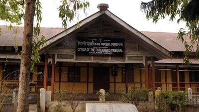 The two contrasting orders within the same week from the same court have, once again, brought to sharp relief the disparate character and adverse consequences of Assam's distinct “foreigner detection” regime, (Subhendu Ghosh / Hindustan Times) The two contrasting orders within the same week from the same court have, once again, brought to sharp relief the disparate character and adverse consequences of Assam's distinct “foreigner detection” regime, (Subhendu Ghosh / Hindustan Times)