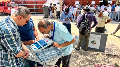 <p>Polling officials at an EVM distribution center, a day before voting for last phase of Lok Sabha elections in Chandigarh.</p> (PTI) <p>Polling officials at an EVM distribution center, a day before voting for last phase of Lok Sabha elections in Chandigarh.</p> (PTI)