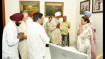 After days of gruelling campaigning spanning over two months, most of the candidates in the fray for Lok Sabha polls in Punjab preferred to stay indoors due to searing heatwave. After days of gruelling campaigning spanning over two months, most of the candidates in the fray for Lok Sabha polls in Punjab preferred to stay indoors due to searing heatwave.