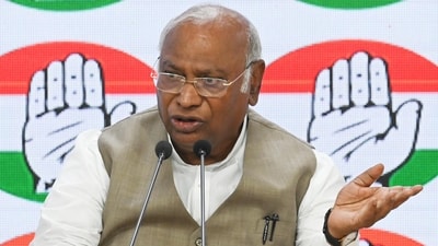 Congress president Mallikarjun Kharge  briefs the media personnel at AICC HQ in New Delhi, India, on Thursday, May 30, 2024. ((Photo by Vipin Kumar/ Hindustan Times))